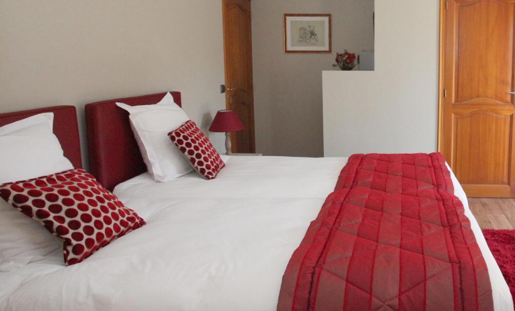Saint Graal Bed and Breakfast Chamant Kamer foto