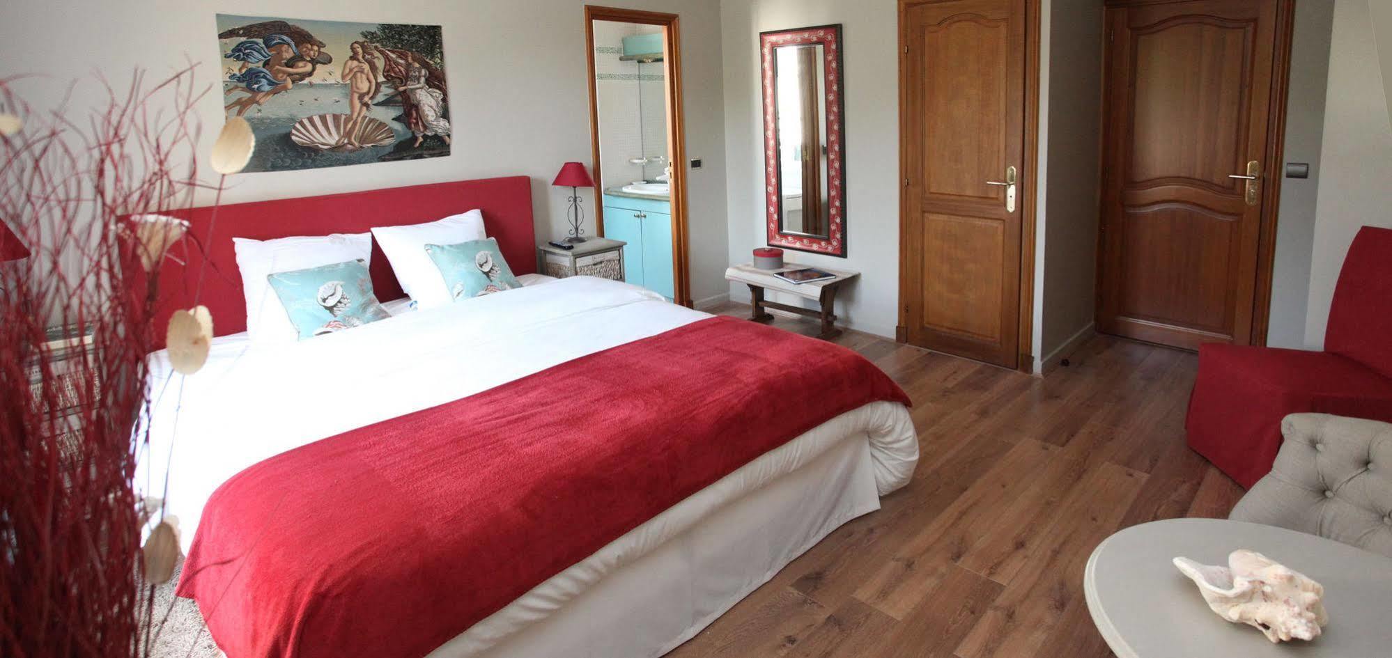 Saint Graal Bed and Breakfast Chamant Buitenkant foto