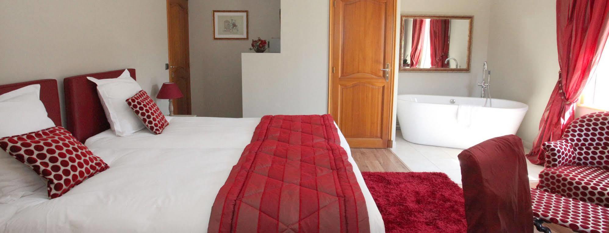 Saint Graal Bed and Breakfast Chamant Buitenkant foto